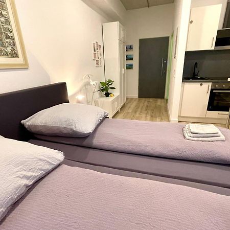 Neu Wunderschoenenes Weisses Apartament Am Schloessle Zentrum Goldstadt Pforzheim Buitenkant foto
