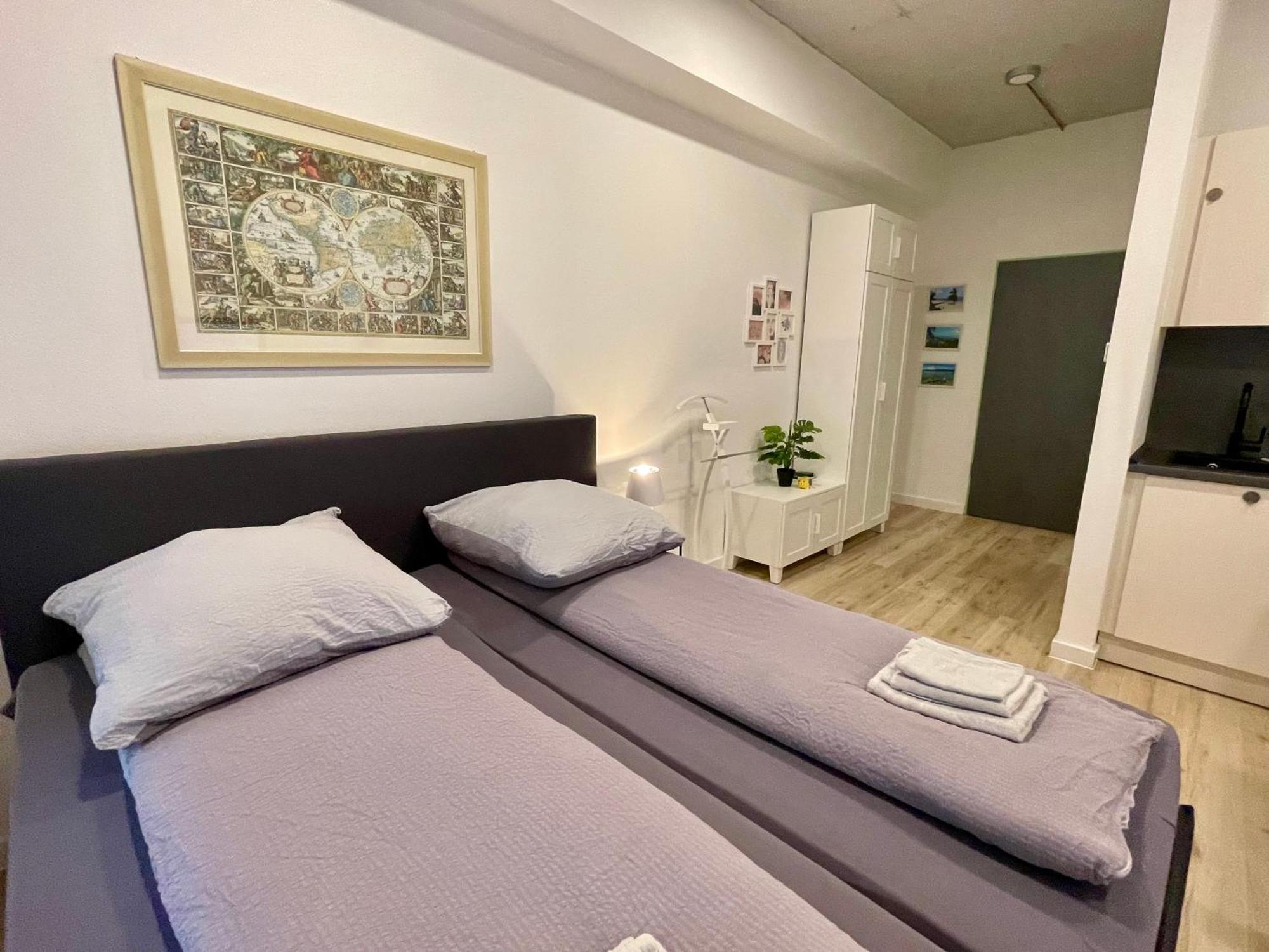 Neu Wunderschoenenes Weisses Apartament Am Schloessle Zentrum Goldstadt Pforzheim Buitenkant foto