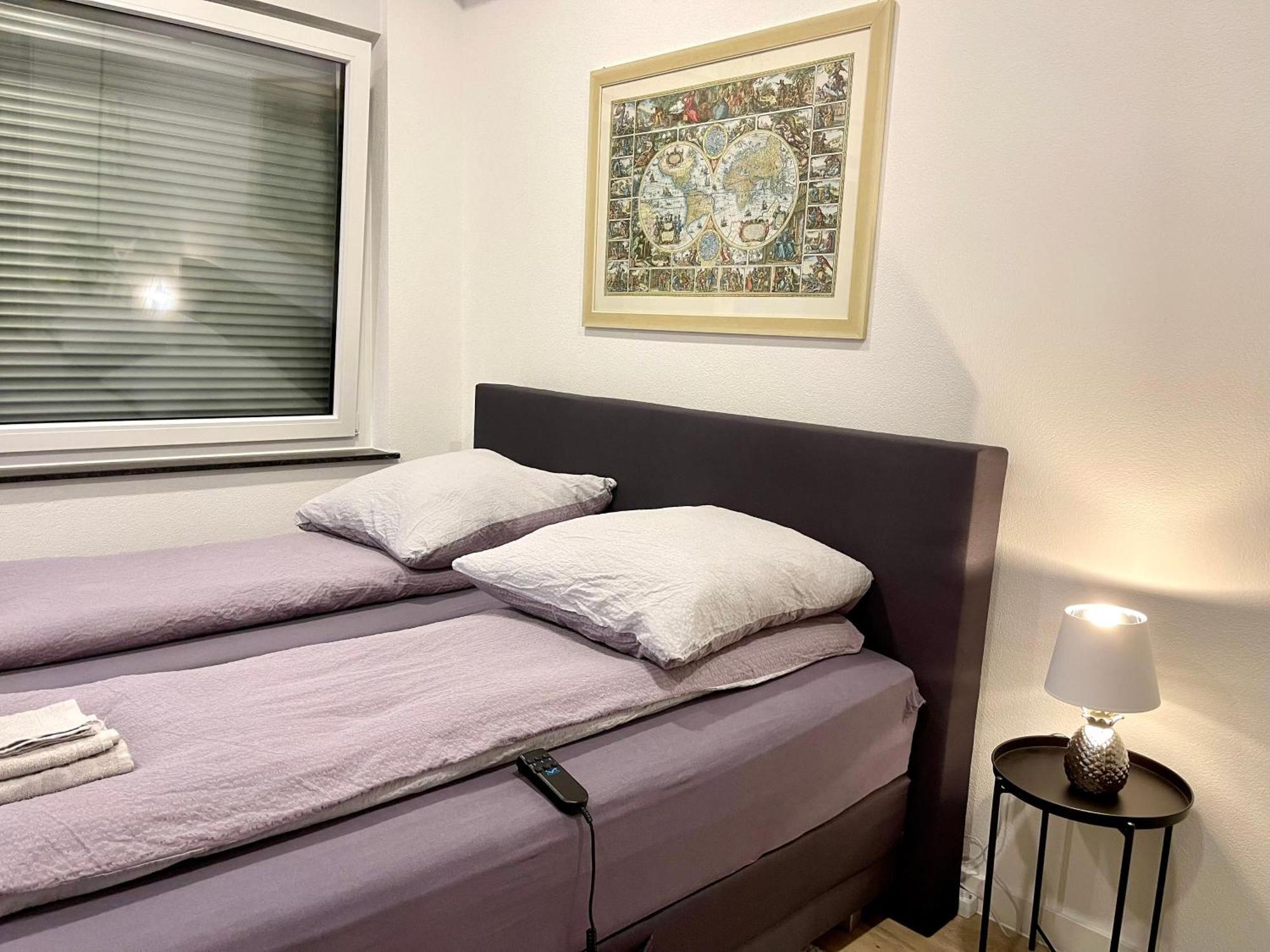 Neu Wunderschoenenes Weisses Apartament Am Schloessle Zentrum Goldstadt Pforzheim Buitenkant foto