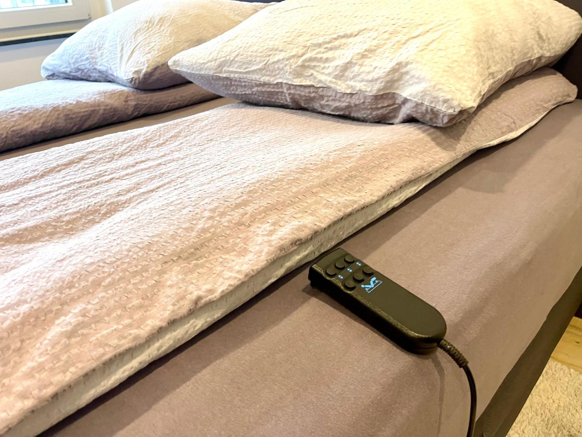 Neu Wunderschoenenes Weisses Apartament Am Schloessle Zentrum Goldstadt Pforzheim Buitenkant foto