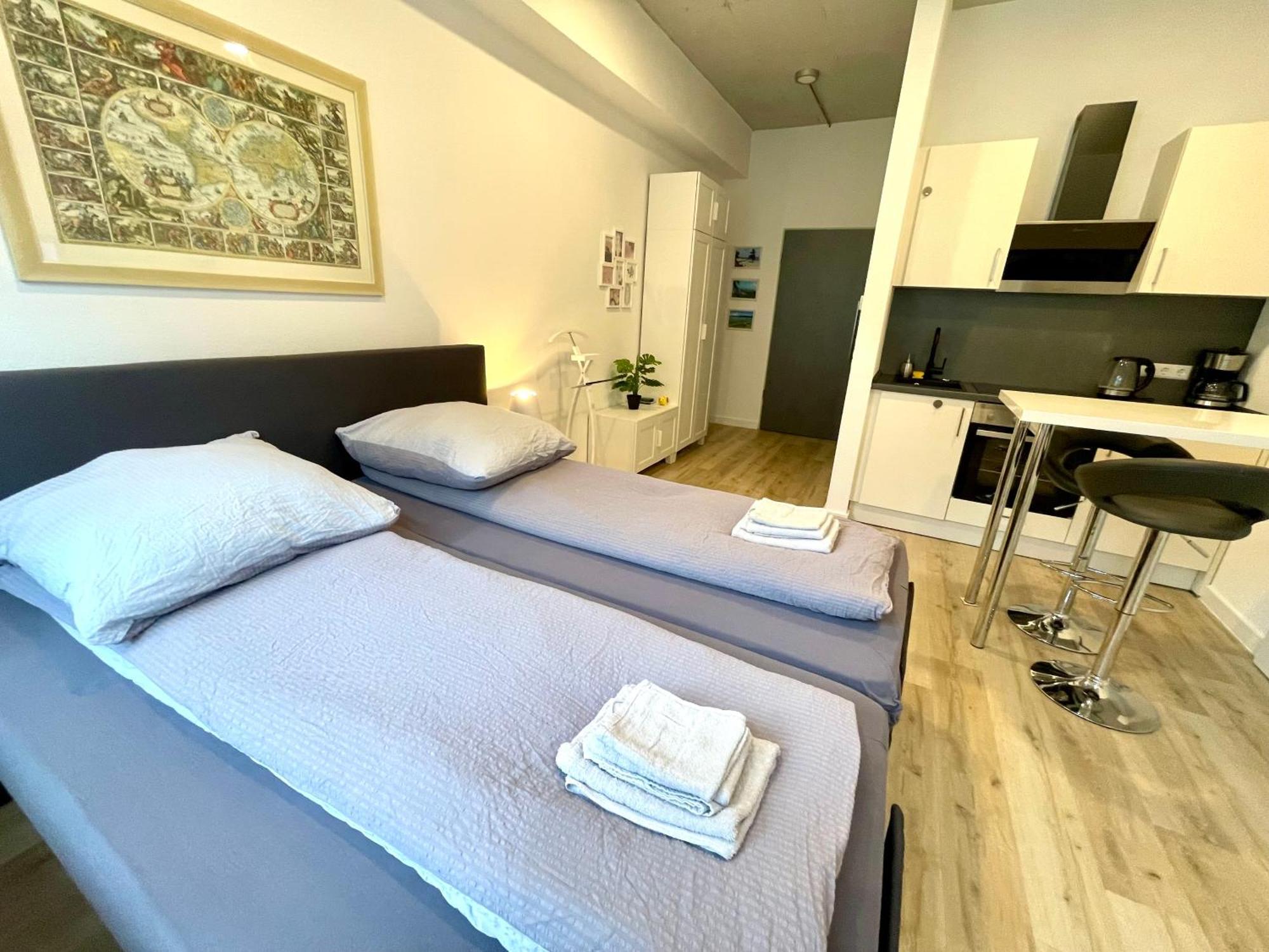 Neu Wunderschoenenes Weisses Apartament Am Schloessle Zentrum Goldstadt Pforzheim Buitenkant foto